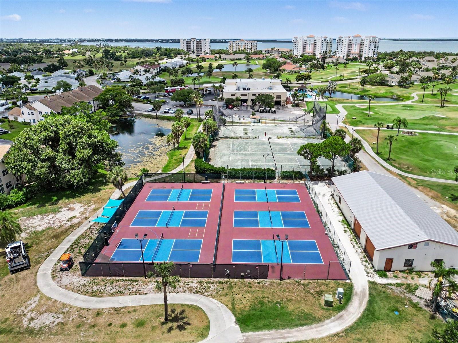 THE ESTUARIES II - Residential
