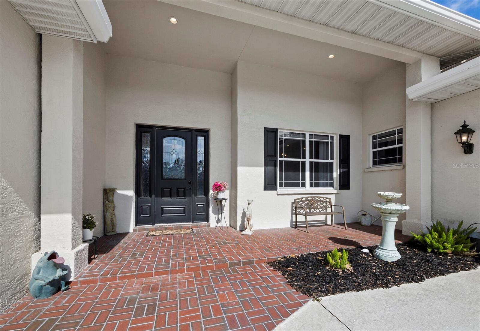 6643 BUTLERS CREST DRIVE