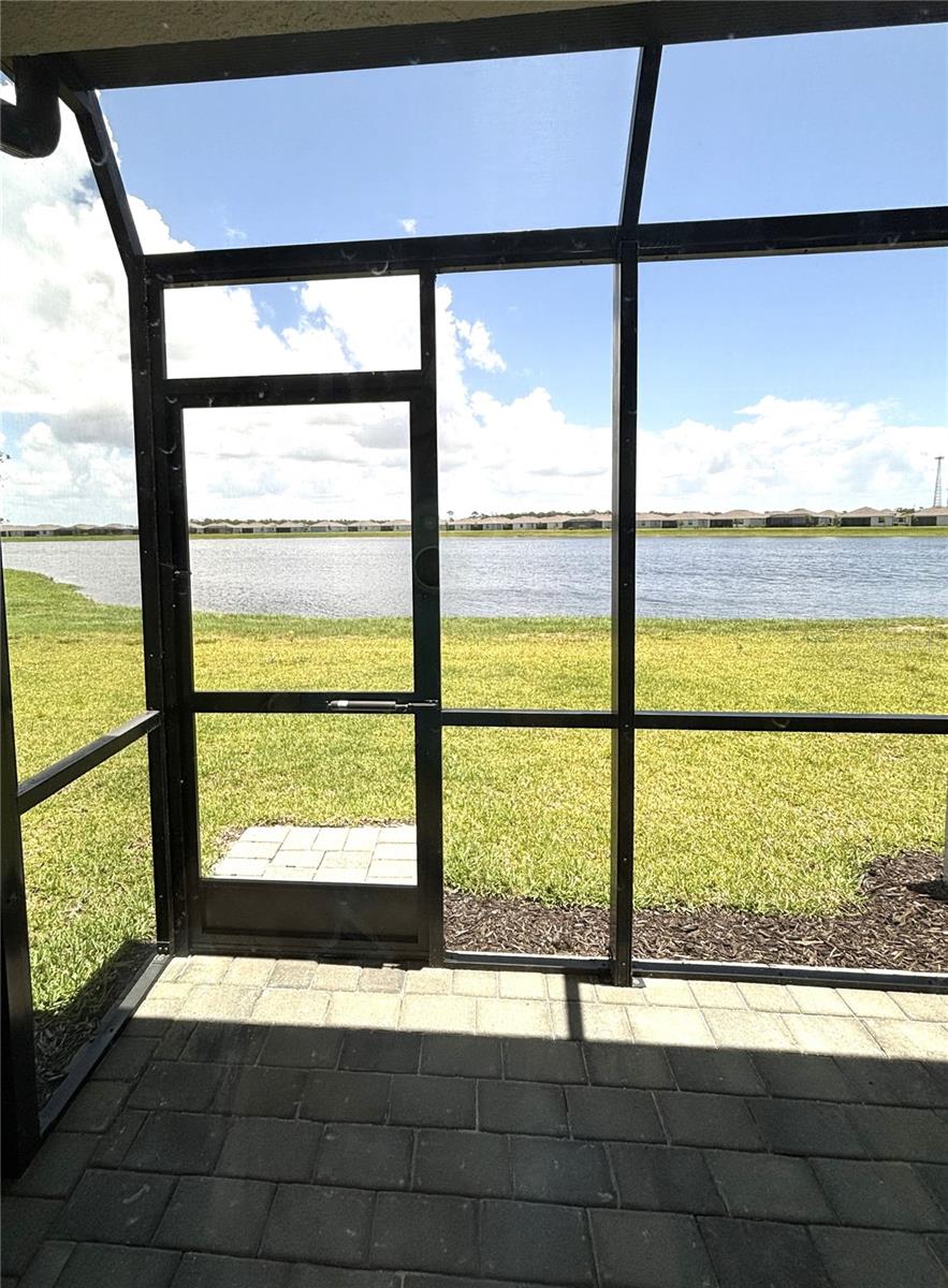 COCO BAY - Residential Lease