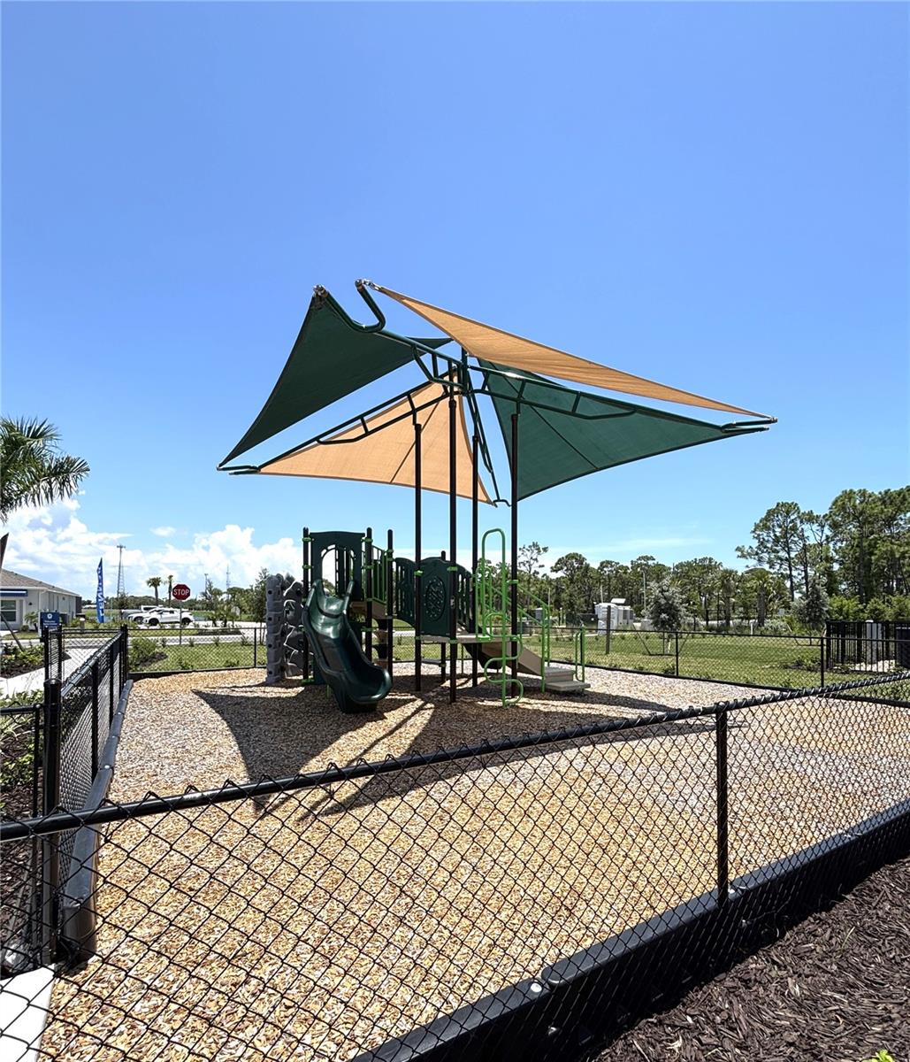 COCO BAY - Residential Lease