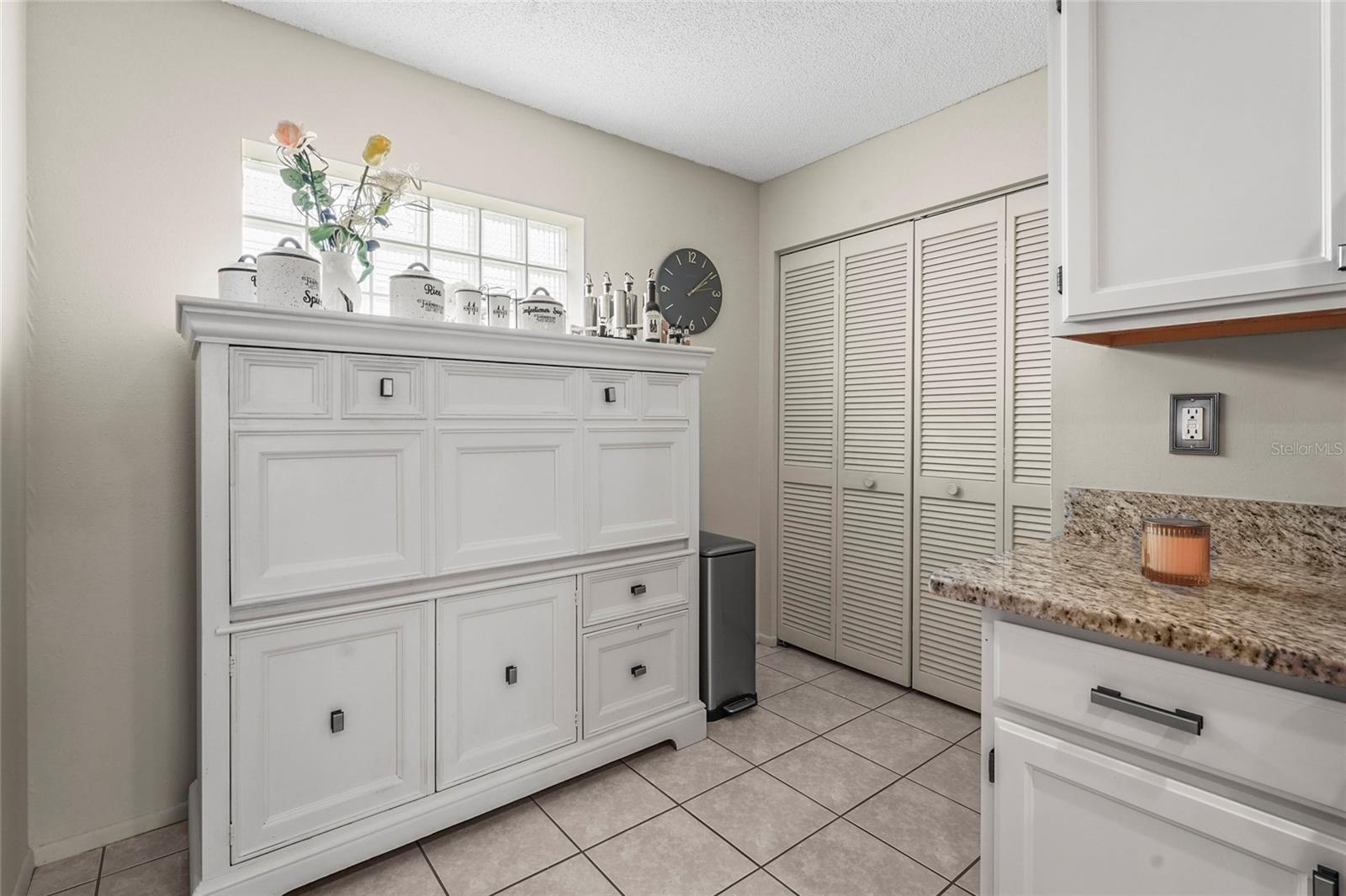 TREETOPS AT NORTH 40 - PLACID - Residential Lease