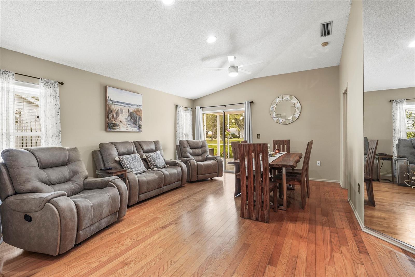 TREETOPS AT NORTH 40 - PLACID - Residential Lease