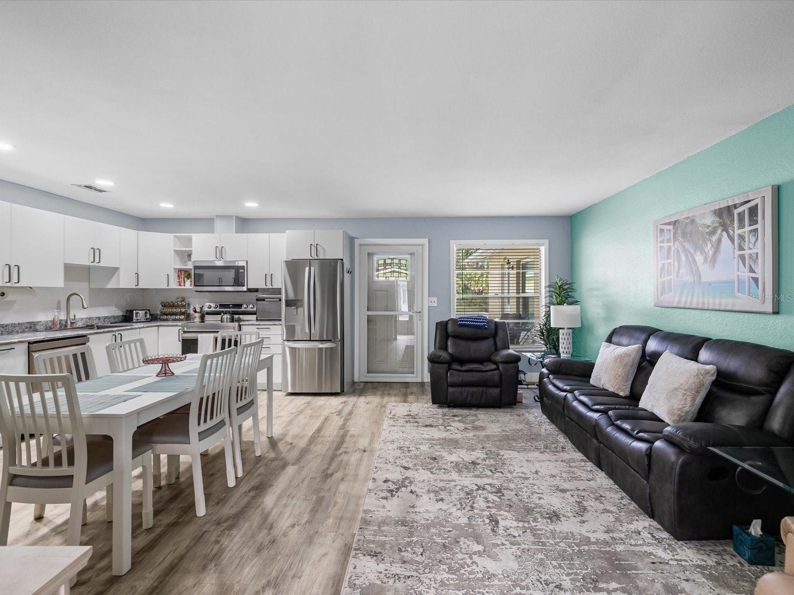 PARADISE POINTE WEST GR 05 - Residential