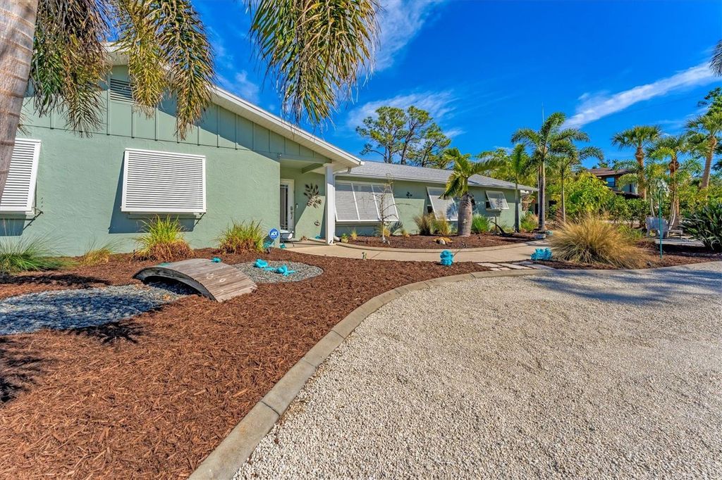 Photo of 1080 Bayshore Drive, Englewood, FL 34223 (MLS # D6143999)