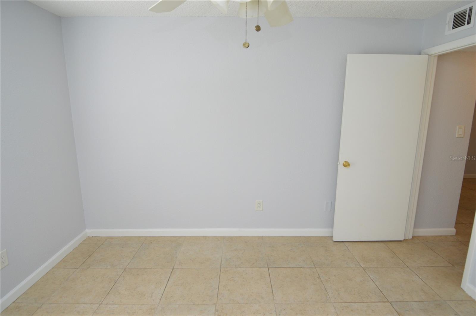 THE GRAND RESERVE CONDO - Residential Lease