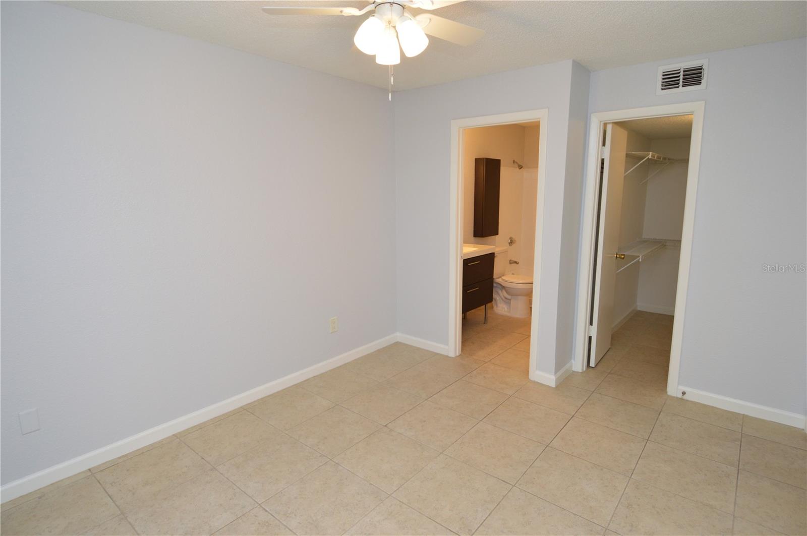 THE GRAND RESERVE CONDO - Residential Lease
