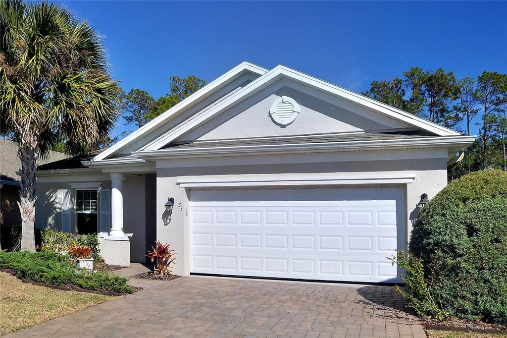 Photo of 35 Park Place Circle, Palm Coast, FL 32164 (MLS # FC315816)