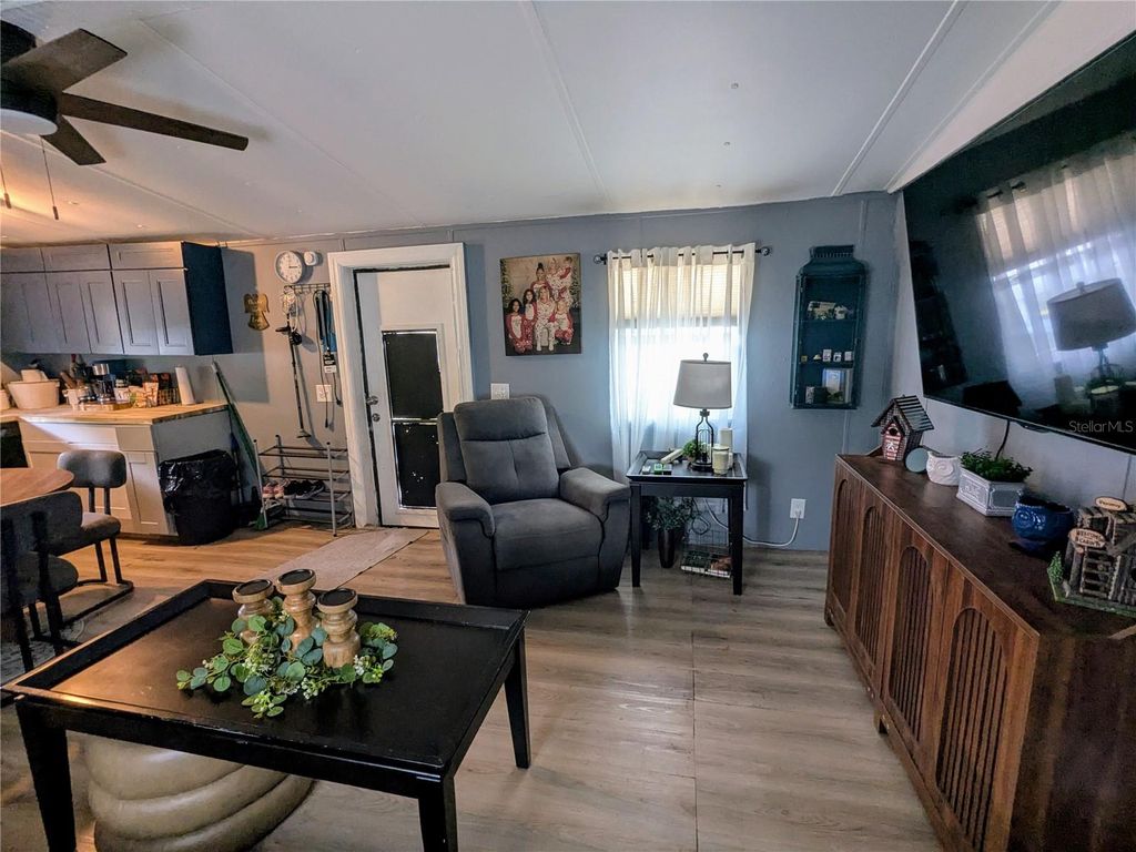 Photo of 53 Sunset Circle, Lake Alfred, FL 33850 (MLS # S5148632)