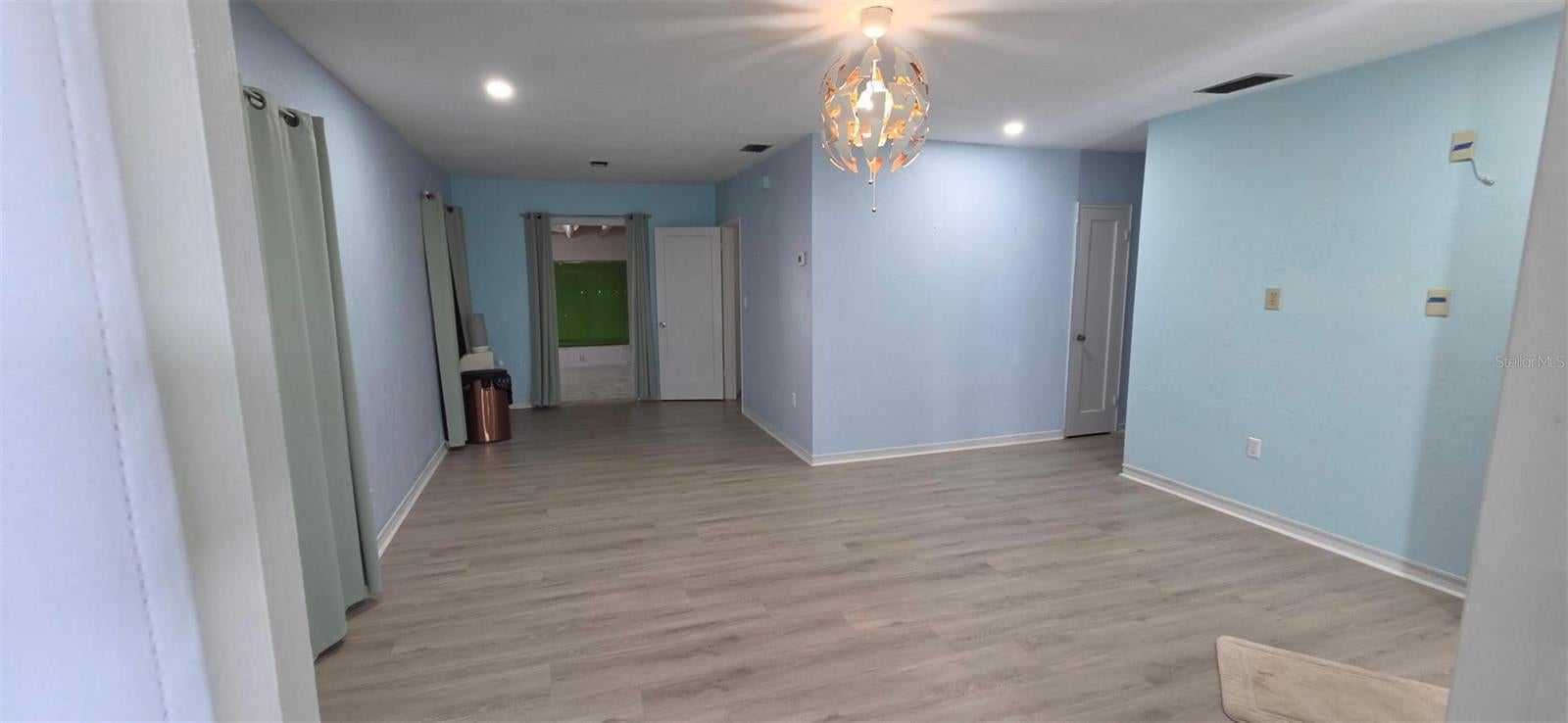 1051 SW 72ND COURT