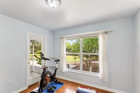 A home in LAKELAND