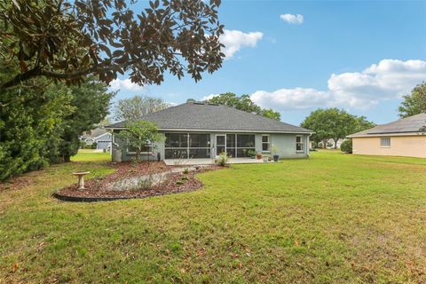 A home in LAKELAND