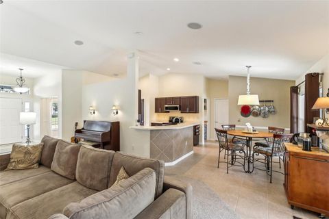 A home in LAKELAND