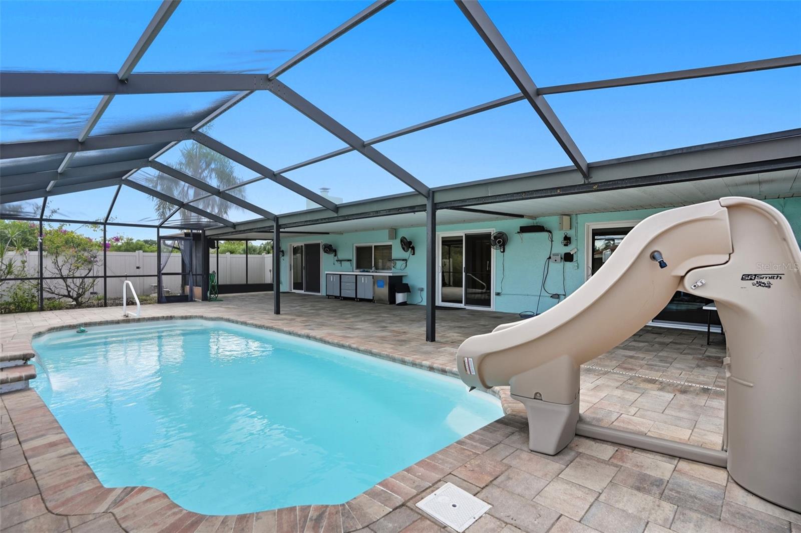 WEST PORT - Residential