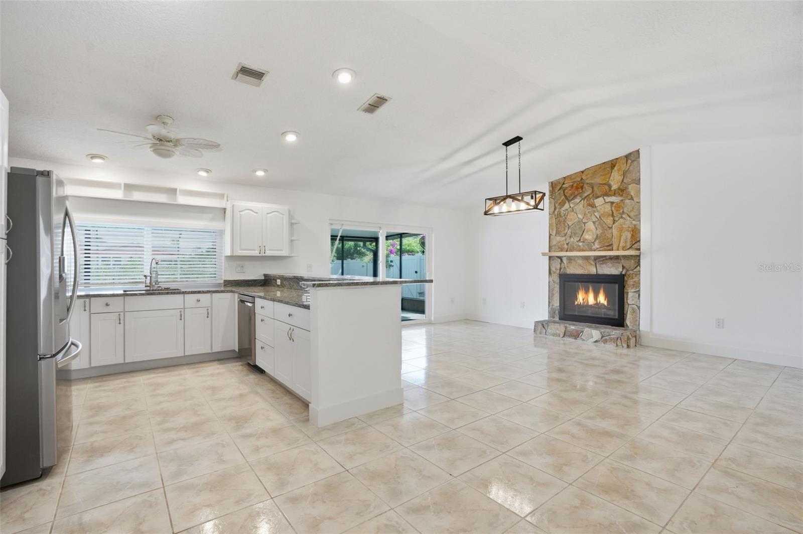 WEST PORT - Residential