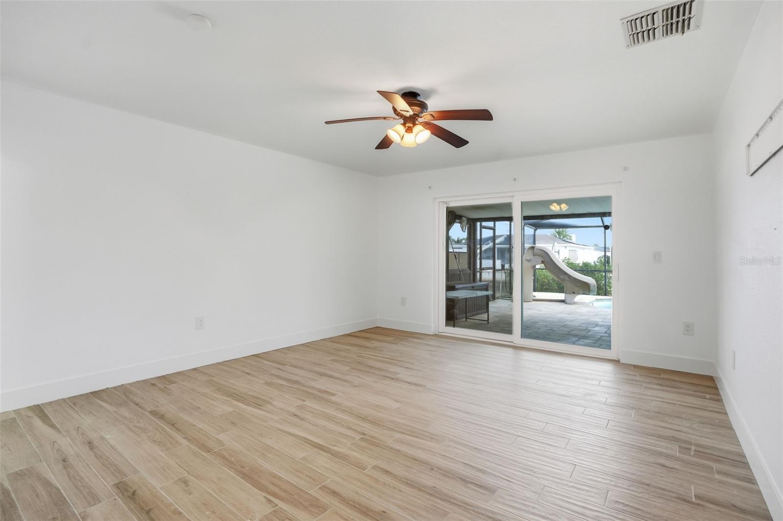 WEST PORT - Residential