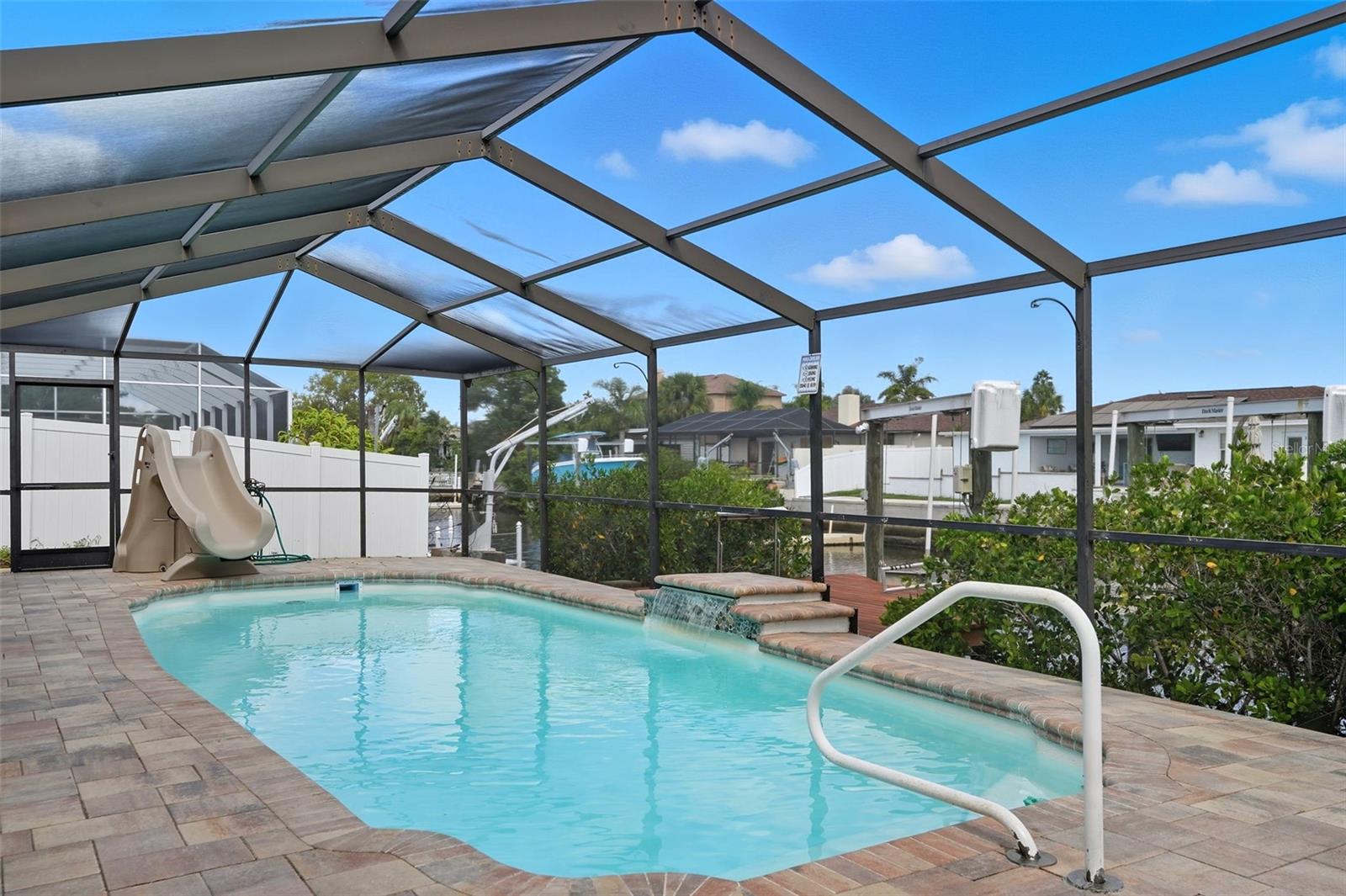 WEST PORT - Residential