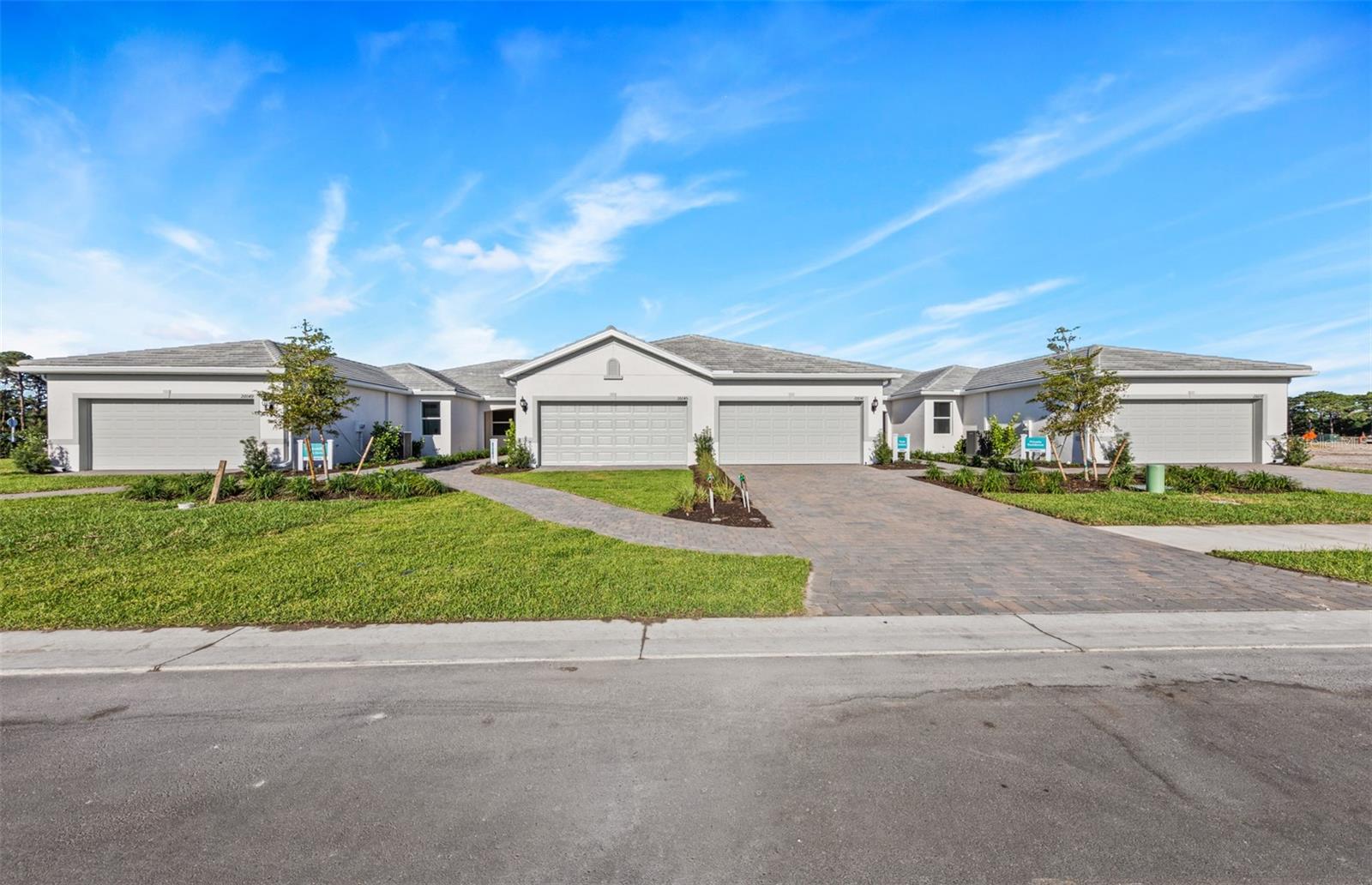 27156 CAPRI SHORES CIRCLE
