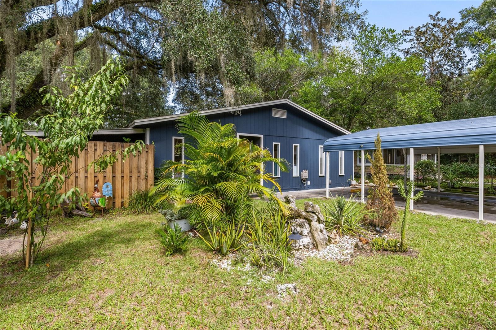 RIDGE VIEW - Residential