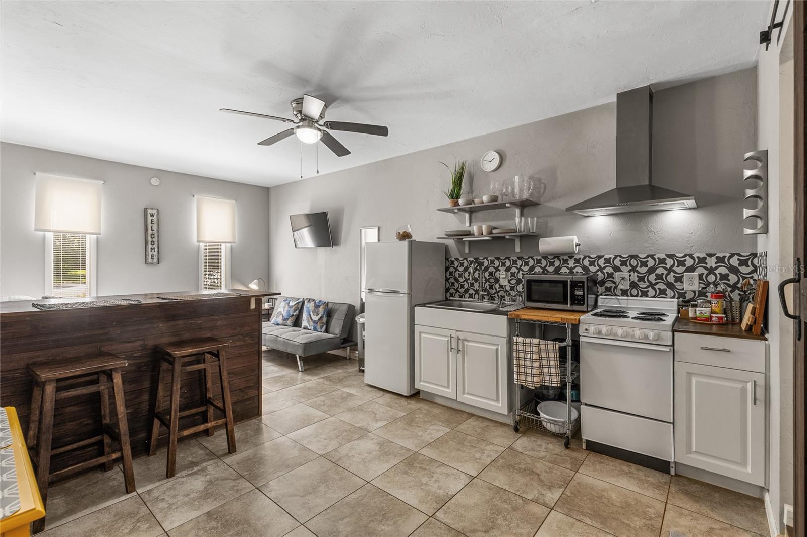 RIDGE VIEW - Residential