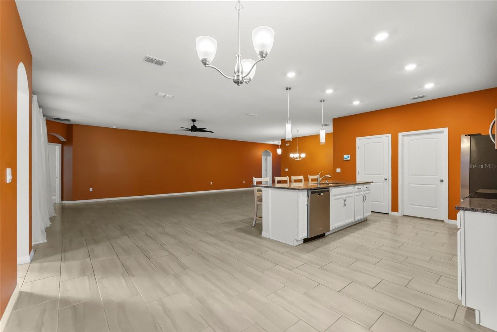 LAKE APOPKA SOUND - Residential Lease