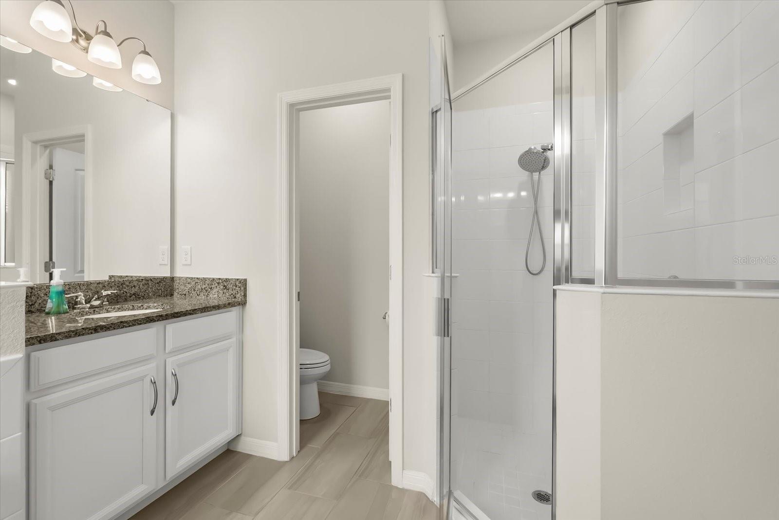 LAKE APOPKA SOUND - Residential Lease