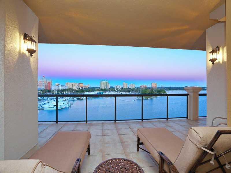 LA BELLASARA - Residential