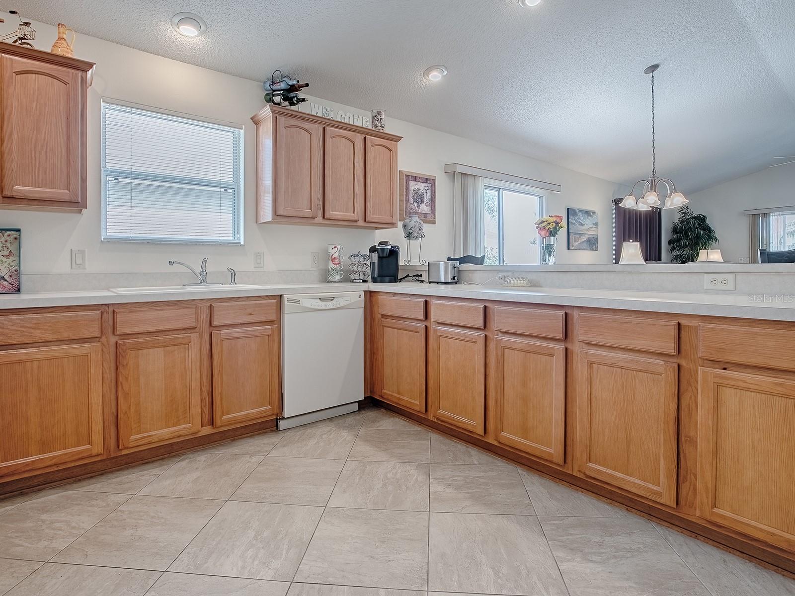 2367 CAMDEN TERRACE