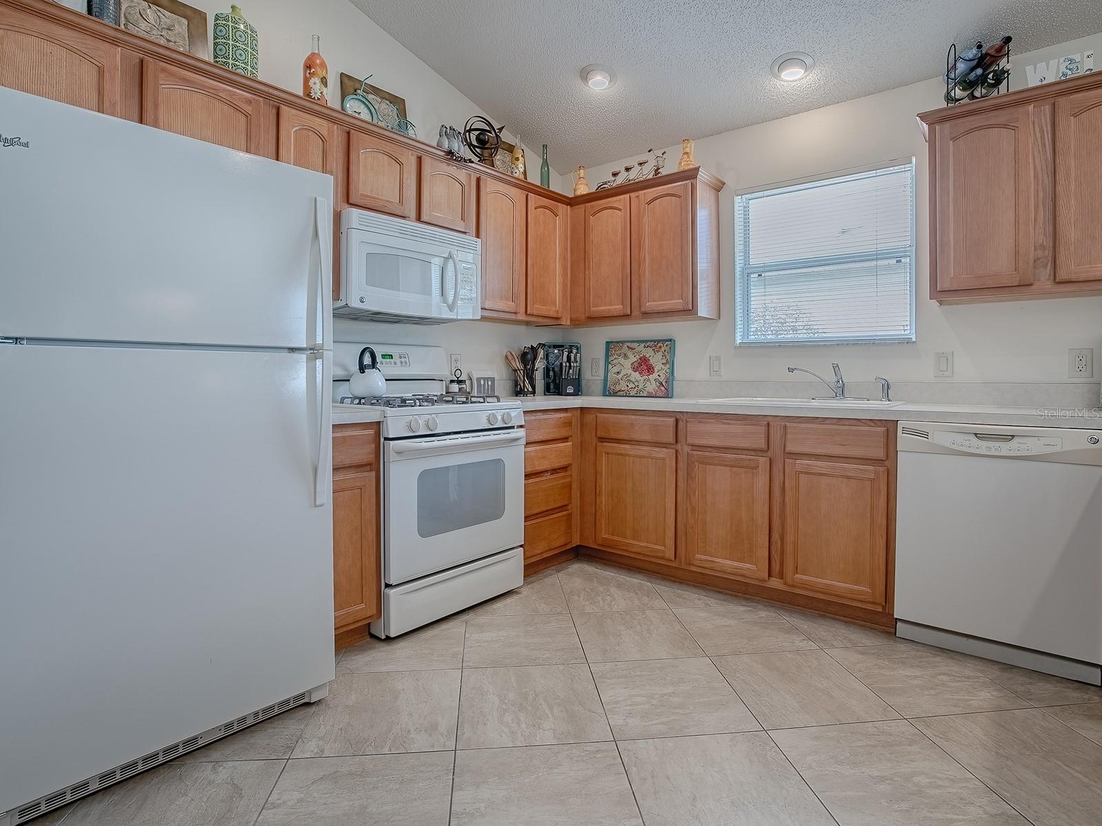 2367 CAMDEN TERRACE