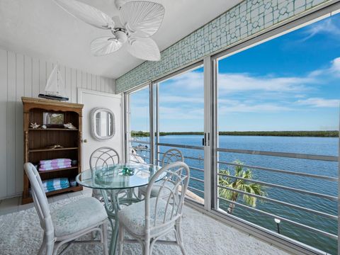 Photo of 4420 Exeter Drive #L303, Longboat Key, FL 34228 (MLS # A4657012)