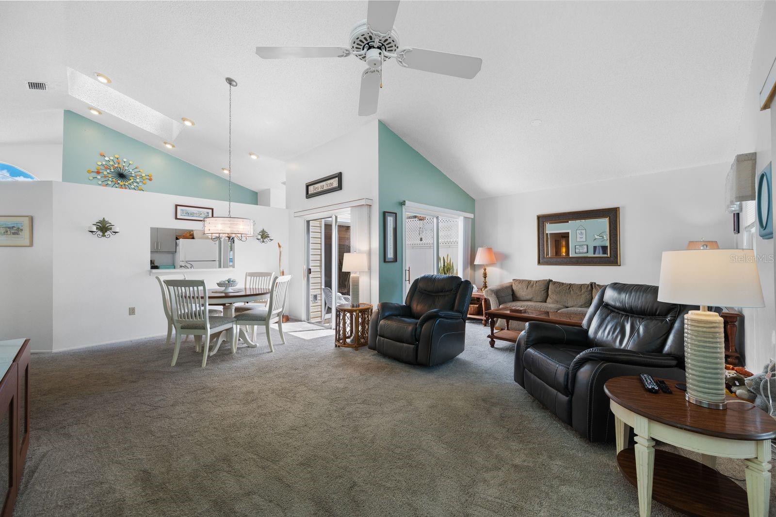 THE VILLAGES OF LAKESIDE SOUTH PHIII REV - Residential