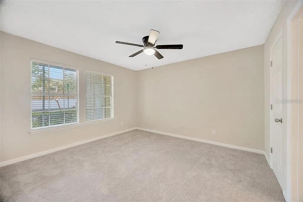 BENTLEY AT COBBS LANDING CONDO THE - Residential