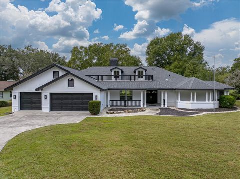 A home in WESLEY CHAPEL