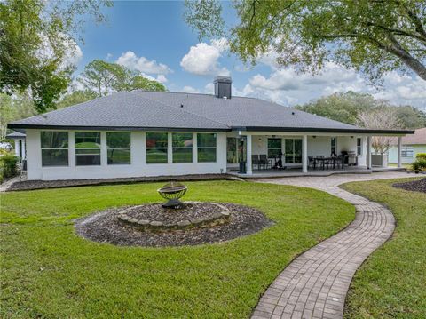 A home in WESLEY CHAPEL