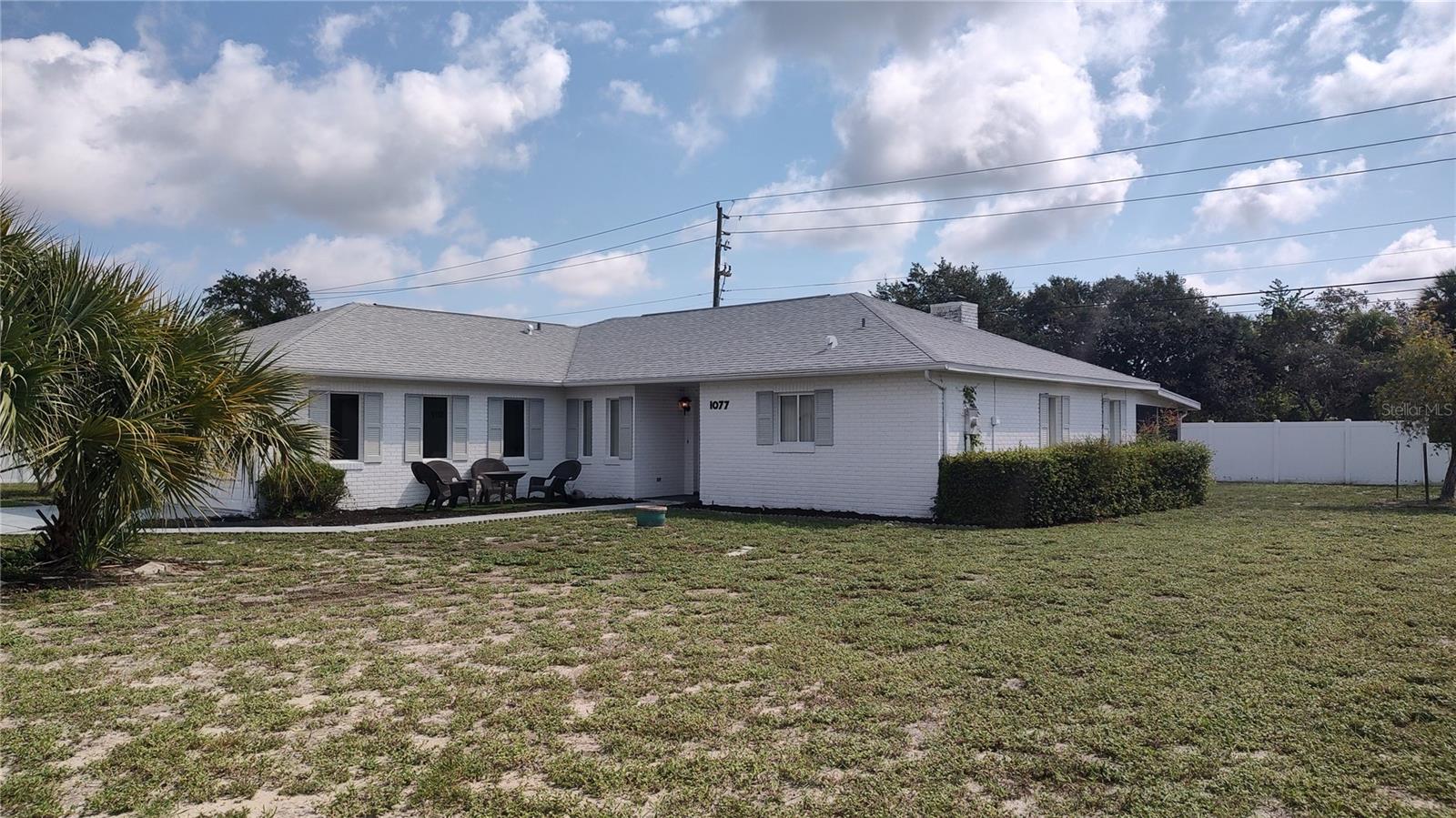 1077 WILLOW WOOD DRIVE