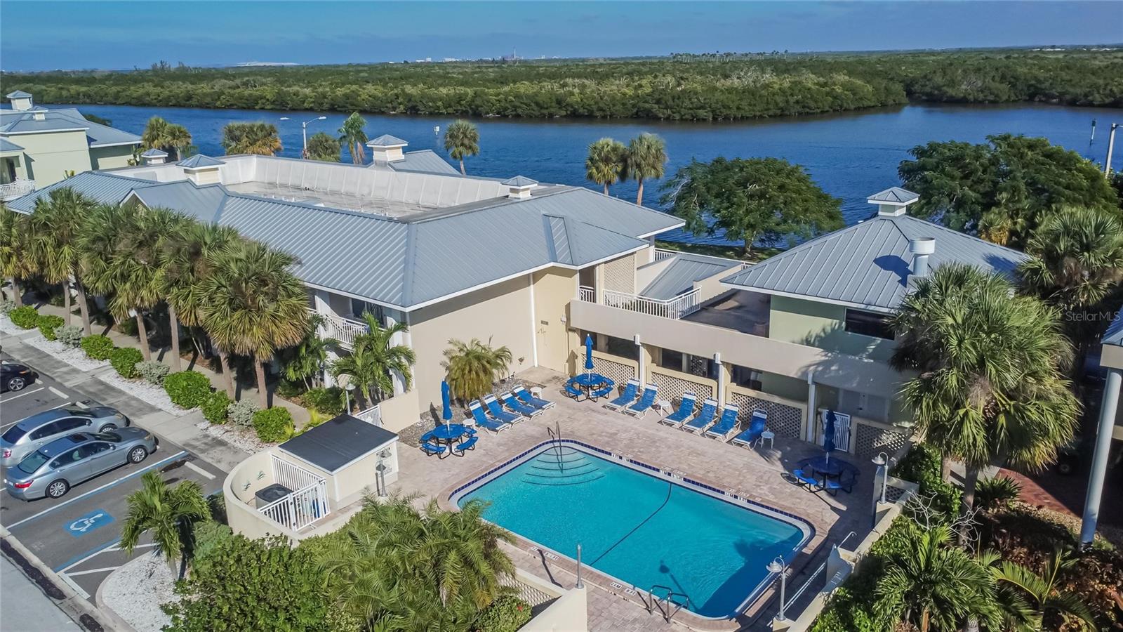 BAHIA DEL SOL A CONDO - Residential