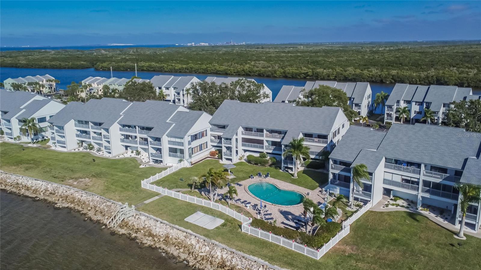 BAHIA DEL SOL A CONDO - Residential