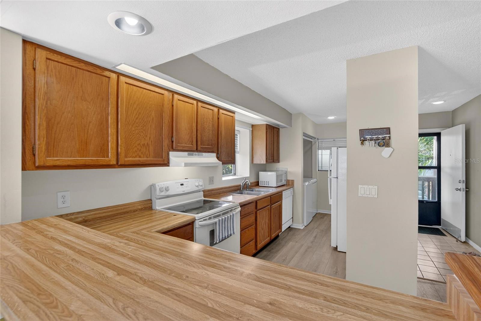 BAHIA DEL SOL A CONDO - Residential