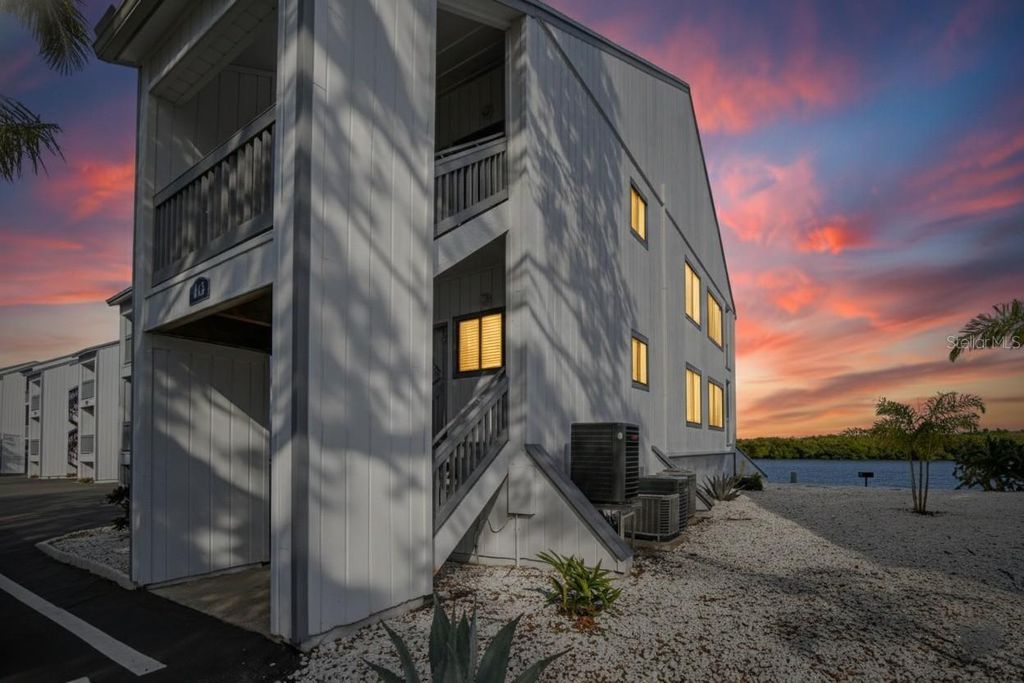 Photo of 813 Bahia Del Sol Drive #34, Ruskin, FL 33570 (MLS # TB8454961)