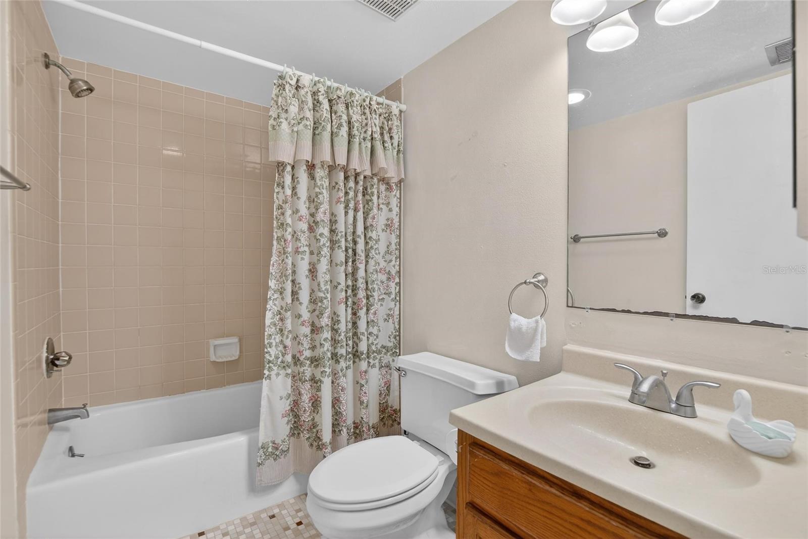 BAHIA DEL SOL A CONDO - Residential