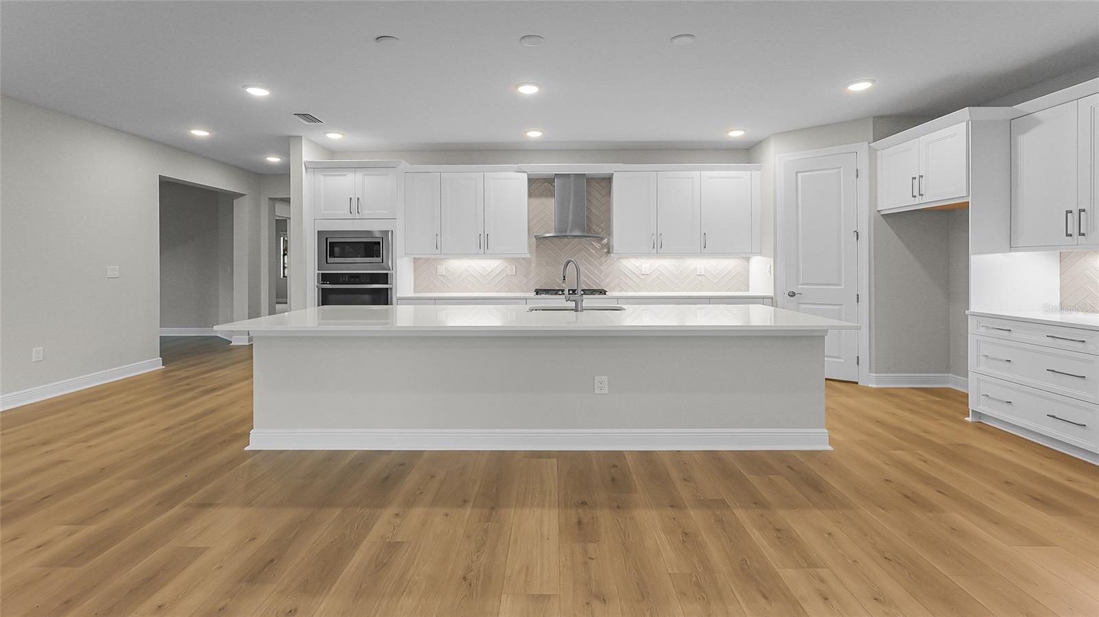 4994 FAIRHOPE CIRCLE