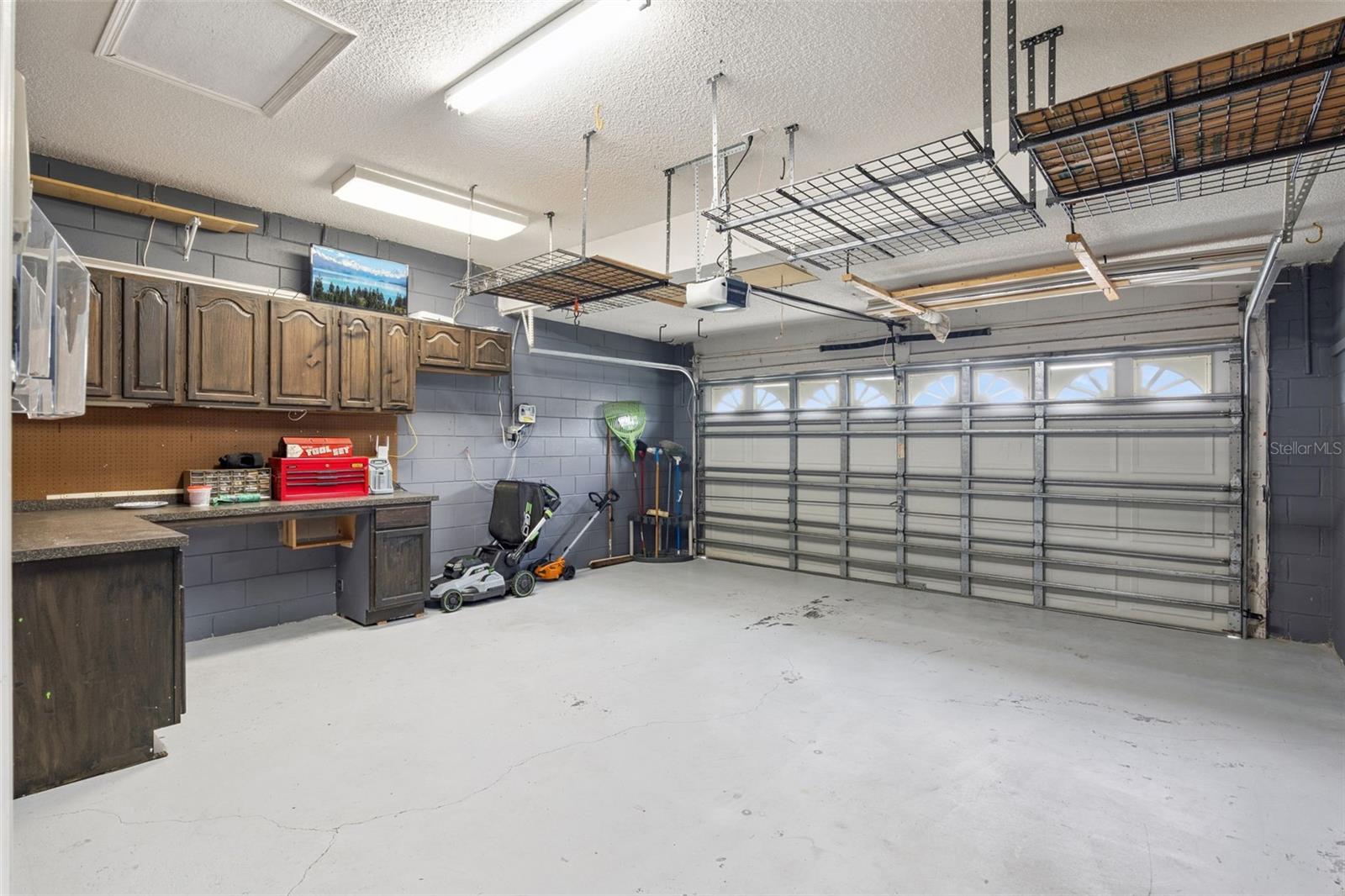 VILLAGES 02 AT EASTWOOD PH 02 - Residential