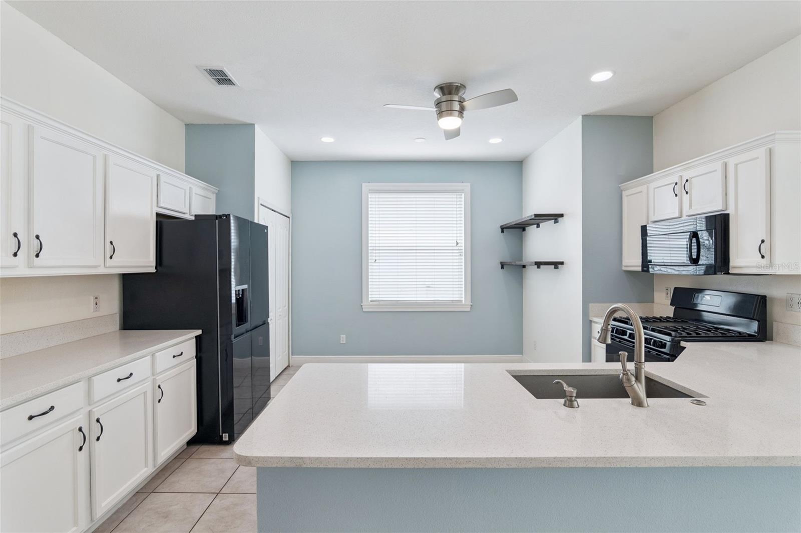 VILLAGES 02 AT EASTWOOD PH 02 - Residential