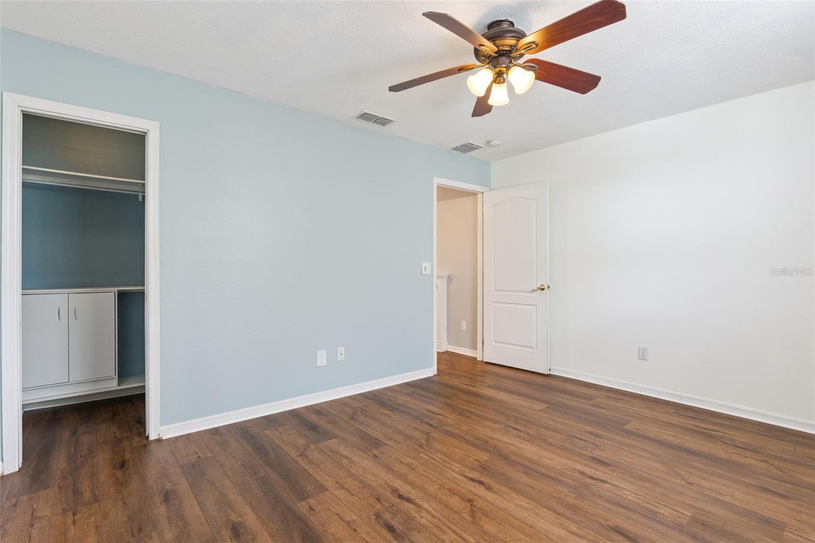 VILLAGES 02 AT EASTWOOD PH 02 - Residential