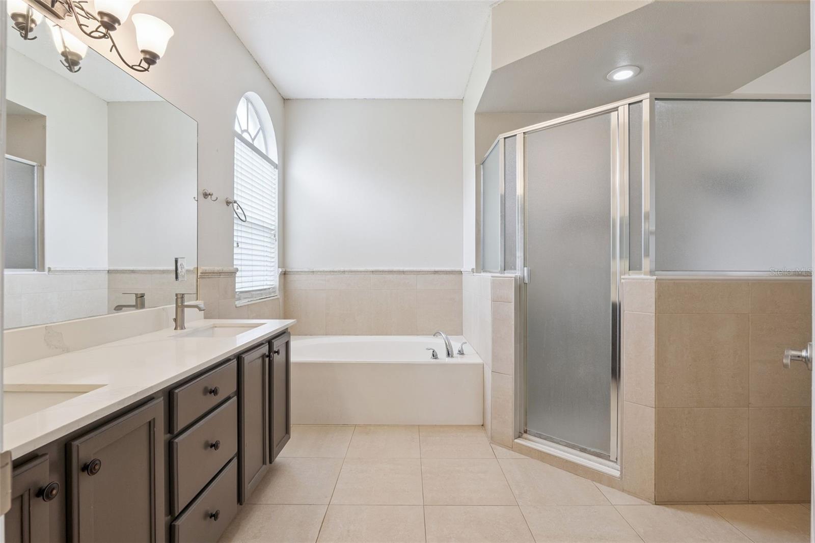 VILLAGES 02 AT EASTWOOD PH 02 - Residential