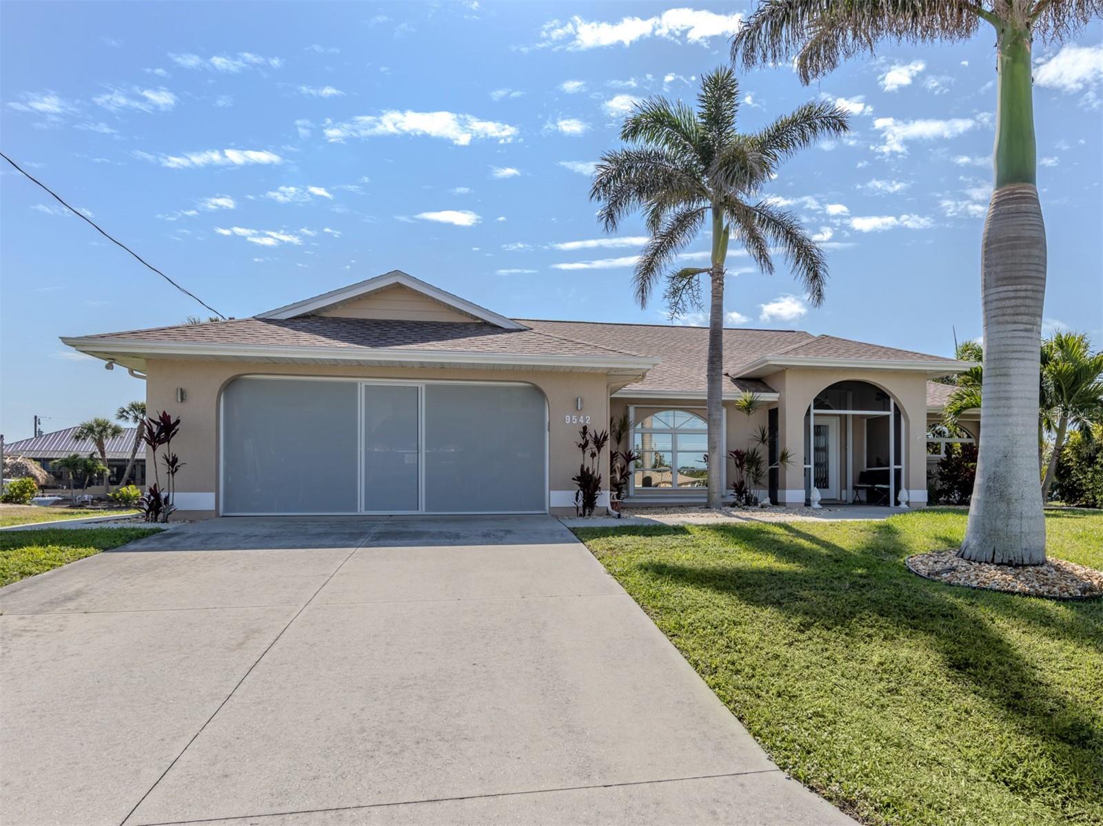 9542 SPRING CIRCLE