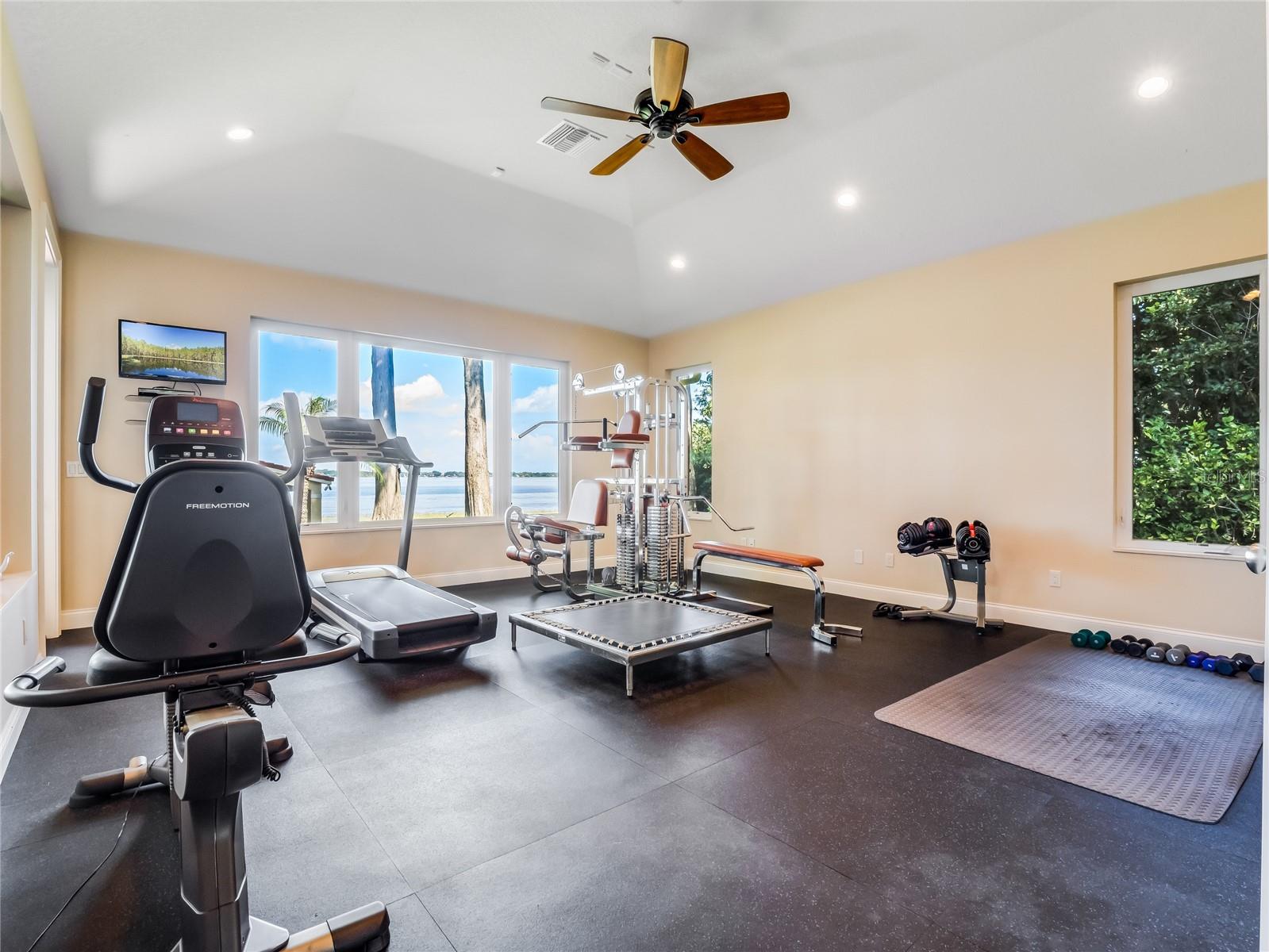 ISLEWORTH - Residential