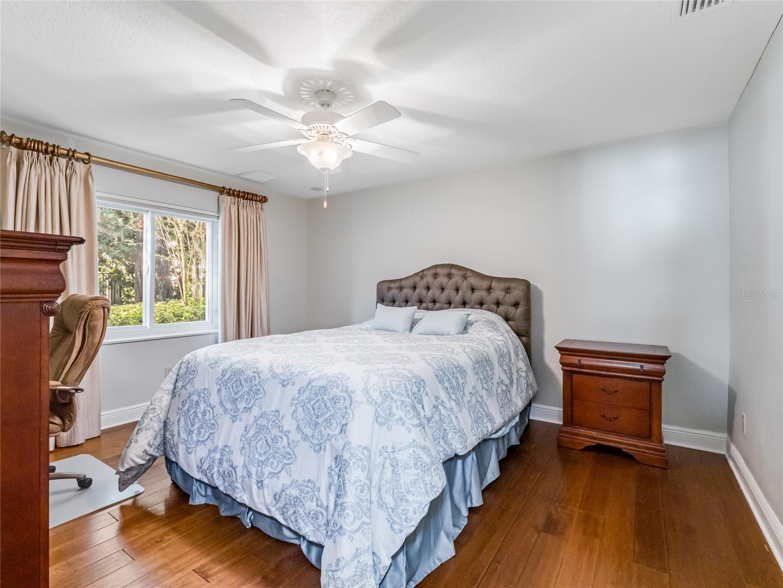 ISLEWORTH - Residential