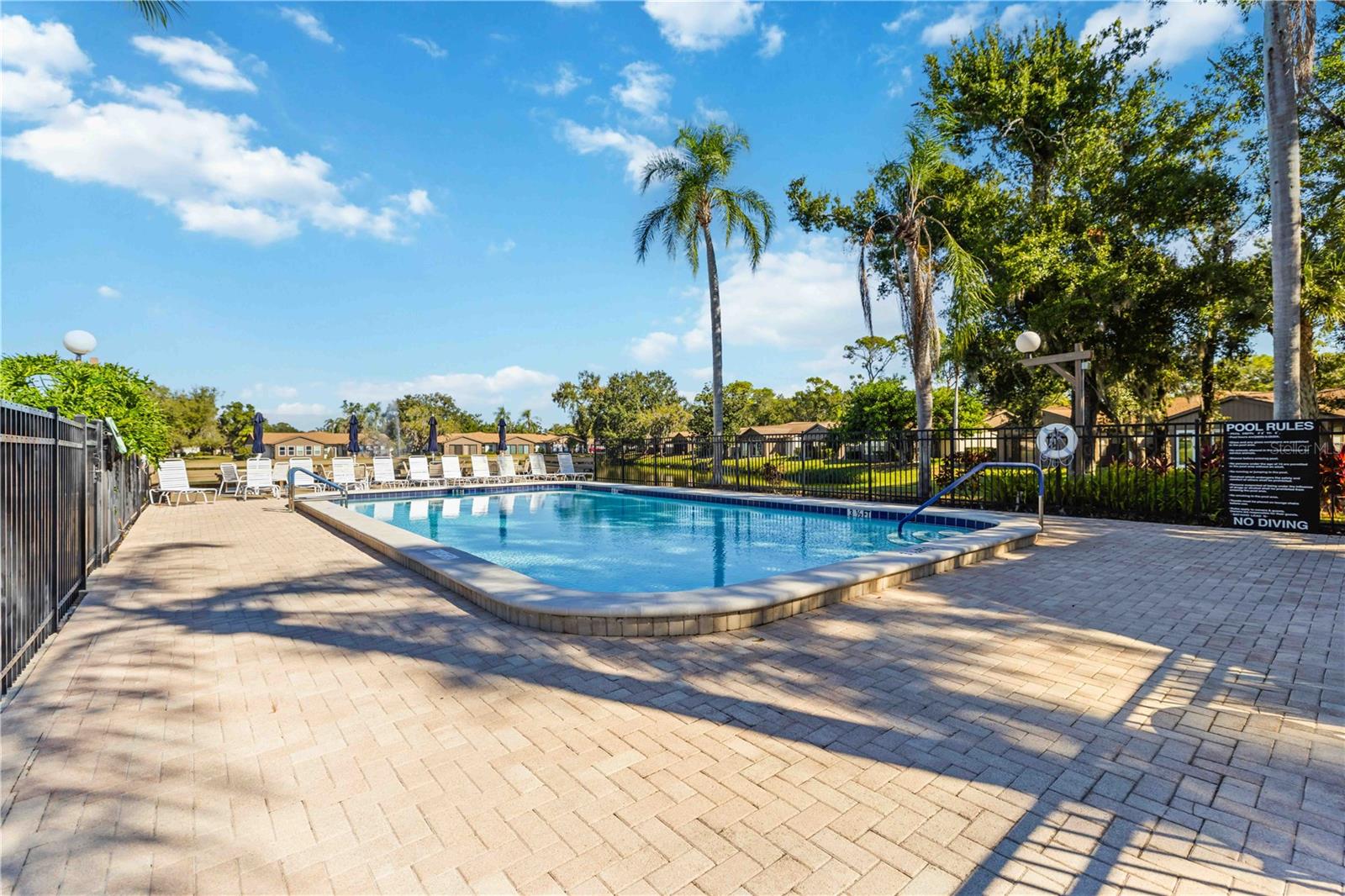 VILLAGE OAKS SEC B - Residential