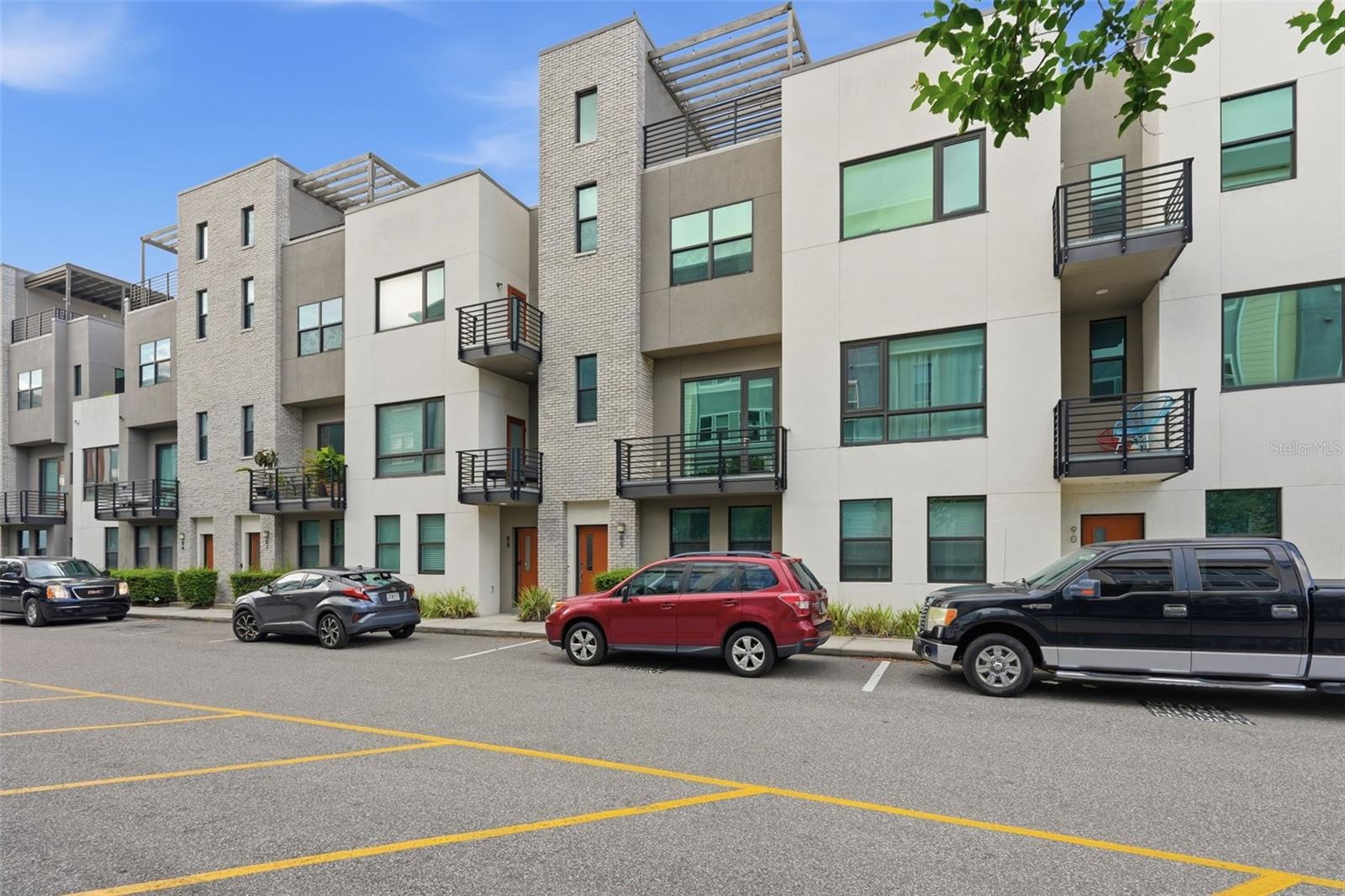2511 N GRADY AVENUE 89