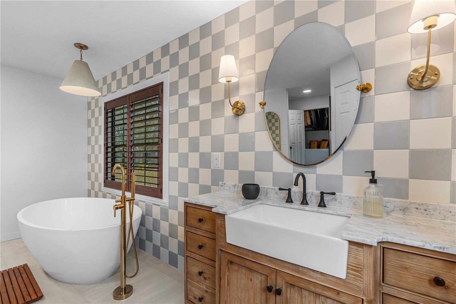 THE TRAILS SUBDIVISION UNIT 9 - Residential